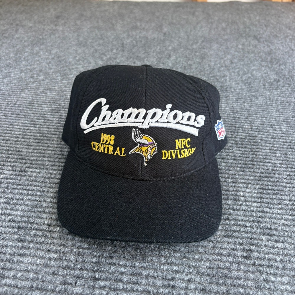 Vintage 1998 Minnesota Vikings NFC Division Champions Logo Athletic Snapback Hat